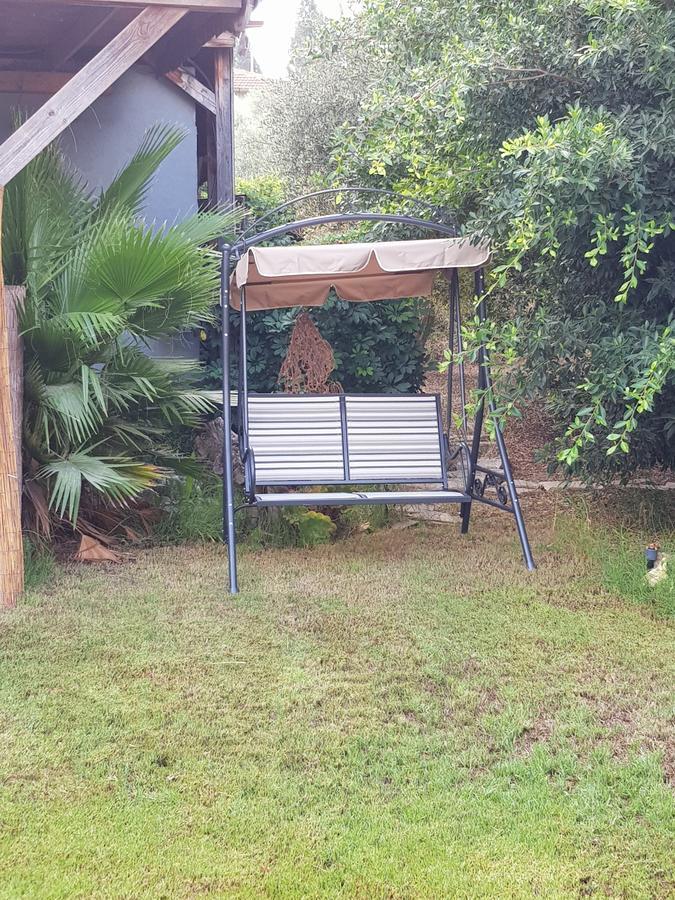A Pastoral B & B Giv'at Ada Exterior photo